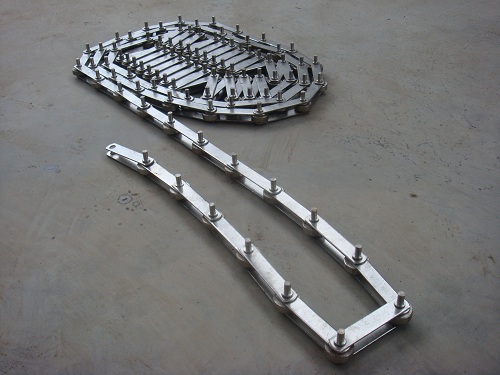 Single row roller chain
